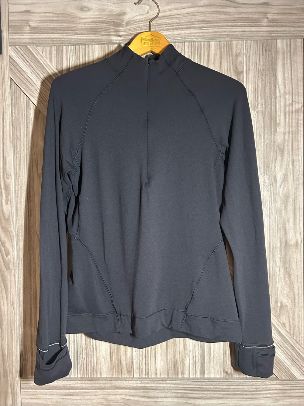 Lululemon Outrun the Elements 1/2 Zip Black Rulu Pullover Size 12